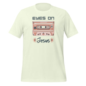 Eyes on Jesus- Unisex t-shirt