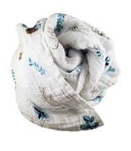 Load image into Gallery viewer, Blue succulent and cactus print cotton muslin baby blanket 2 pack with travel bag. Zipper closure and water resistant lining. 100% cotton muslin natural fibers. Blue print. 